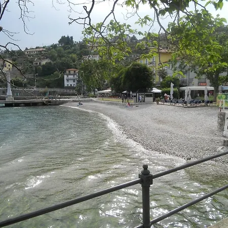 Daire Kolmanic, Sea View, Free Privat Parking *