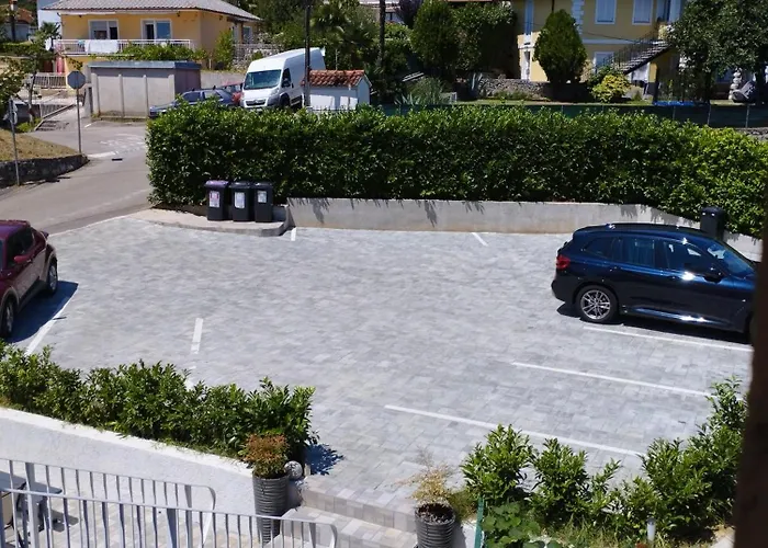 Kolmanic, Sea View, Free Privat Parking Apartament