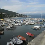 Apartamento Kolmanic, Sea View, Free Privat Parking Ičići