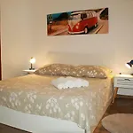 Kolmanic, Sea View, Free Privat Parking *