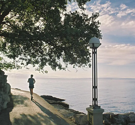 Appartement Kolmanic, Sea View, Free Privat Parking