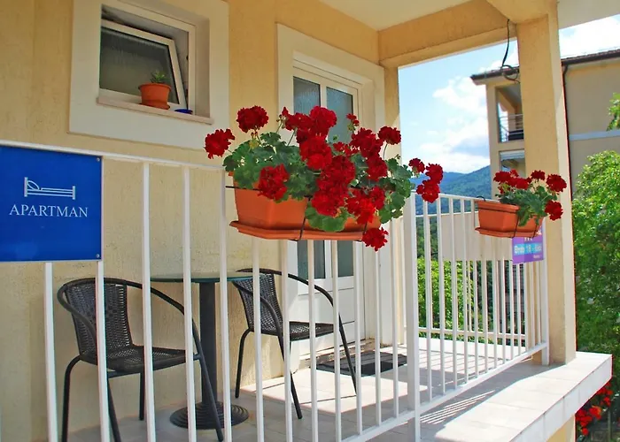Kolmanic, Sea View, Free Privat Parking *