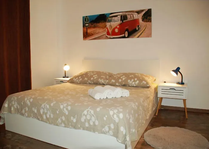 Kolmanic, Sea View, Free Privat Parking *